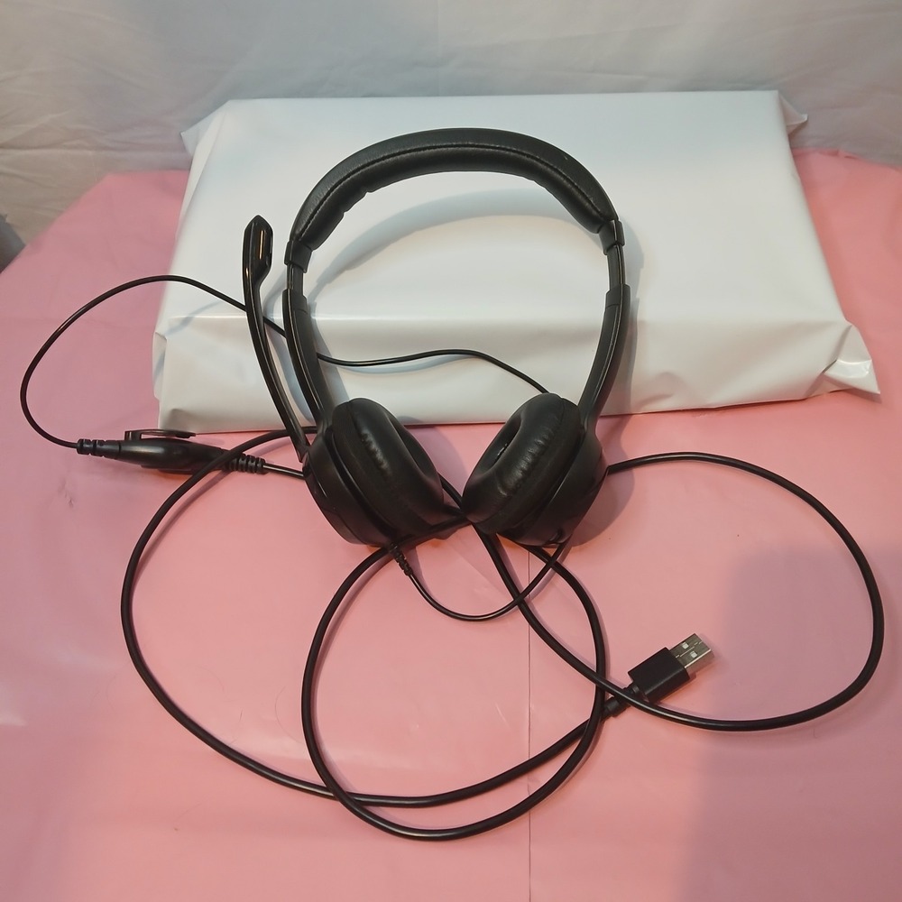 Logitech Headphones Phone Answering USB for Computer 6ft Cord